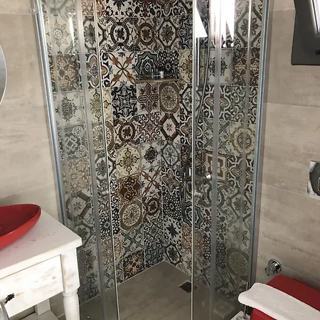 Volta Butik 2*